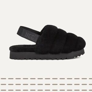 UGG slippers lightly worn